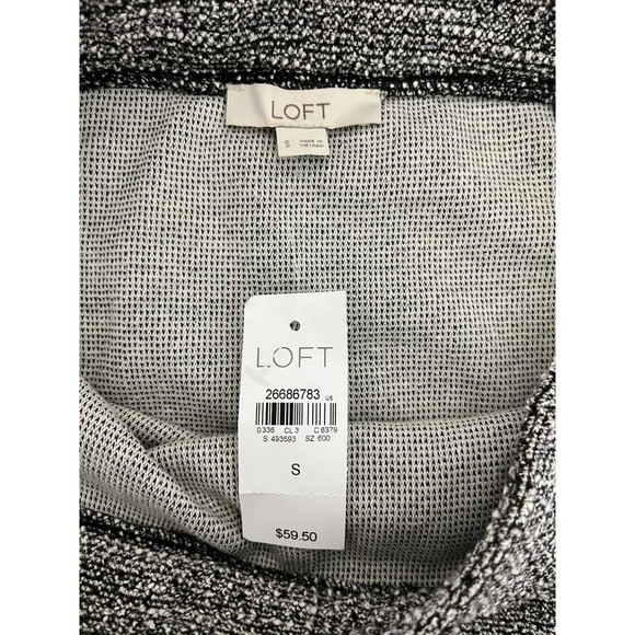 Loft Women's Textured Knit Fit Flare Flirty Skirt Size Small Black White NWT - Picture 4 of 10